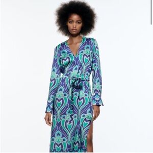 NWT! Zara shades of blue long sleeve belted caftan style maxi dress medium